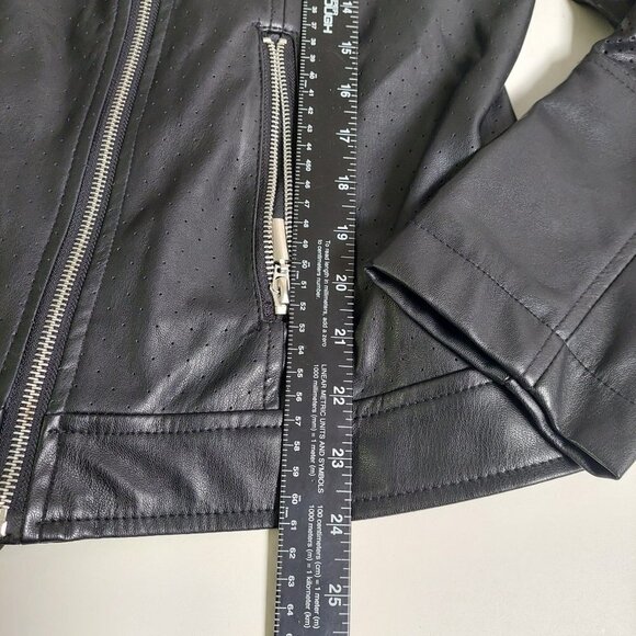 Lane Bryant Motto Jacket Perforated Black 14/16 Biker Asymmetrical Faux Leather - Picture 9 of 9